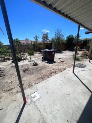 Main picture of 82377 Rebecca Dr