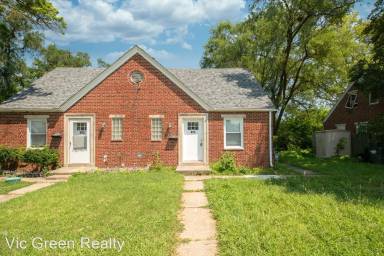 Main picture of 806 Winston Dr