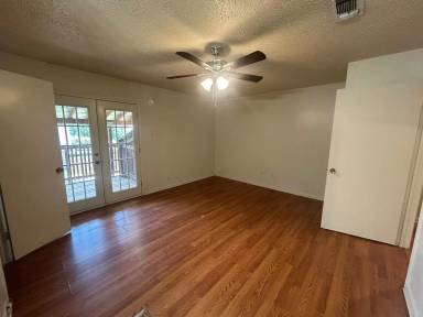 Main picture of 1504 Western Oaks Dr