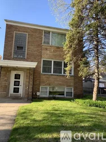 Main picture of 1631 Madison St
