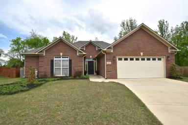 Main picture of 158 Appleberry Ln