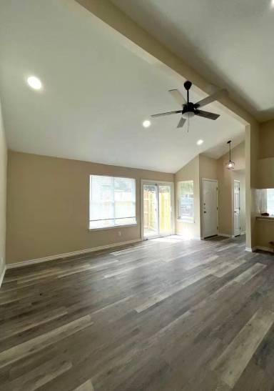 Main picture of 3830 Candlestone Dr