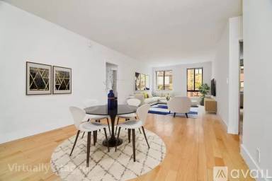 Main picture of Midwest Court