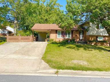 Main picture of 3302 Castleleigh Rd