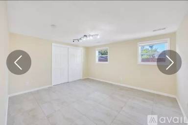 Main picture of 9 Juniper Pl