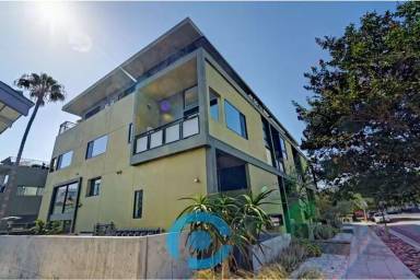 Main picture of Hillcrest - Centre St Lofts