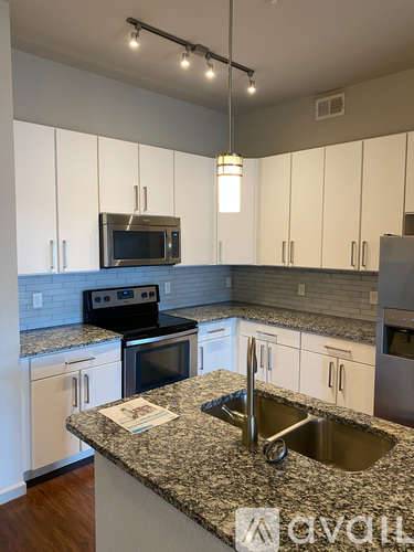 Main picture of 3325 Denargo St