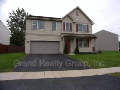 Main picture of 748 Beethoven St
