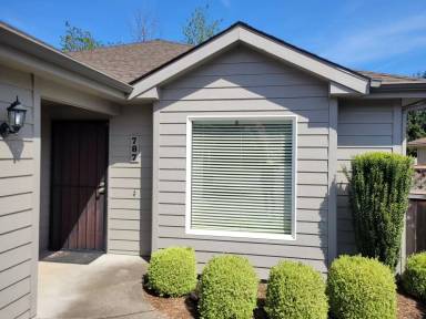 Main picture of 787 Haas Ln SE