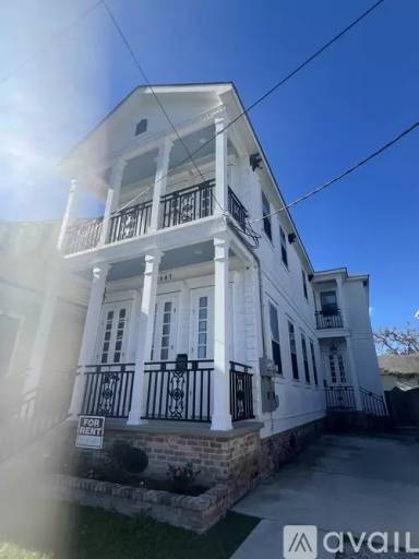 Main picture of 1547 N Galvez St