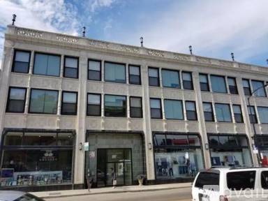 Main picture of 2778 N Milwaukee Ave Apartments