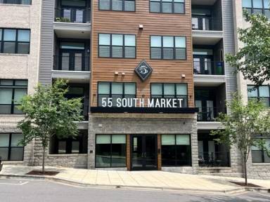 Main picture of 55 South Market