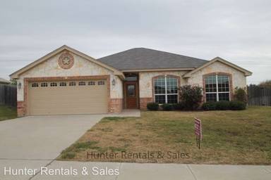 Main picture of 5103 Fawn Dr