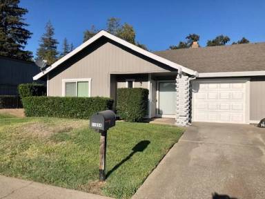 Main picture of 11052 Hirschfeld Way