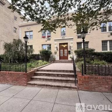 Main picture of 3022 Wisconsin Ave NW