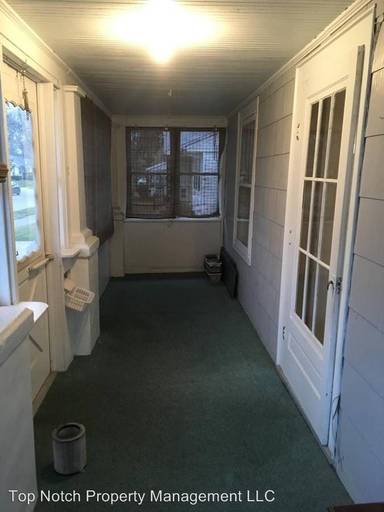 Main picture of 2122 Bellevue Ave