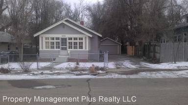 Main picture of 11 E 6th Ave