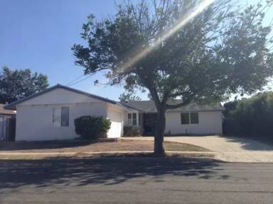 Main picture of 4375 Mount Hukee Ave