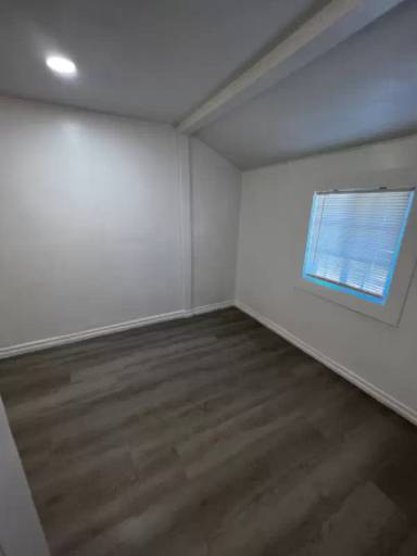 Main picture of 689 N Huntington Blvd