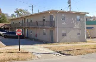 Main picture of 1411 S Broadway St