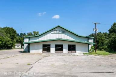 Main picture of 713 N 2nd St
