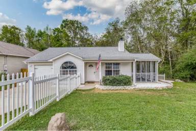 Main picture of 3420 Riverside Dr