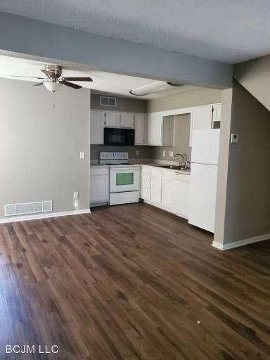Main picture of 921 Mulberry St