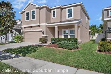 Main picture of 10406 Waterstone Dr