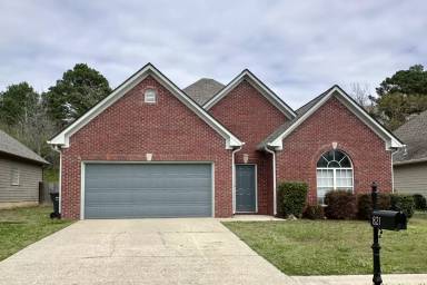 Main picture of 861 Savannah Ln