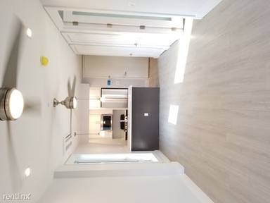 Main picture of 975 Liberty Ave