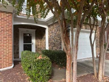 Main picture of 408 Perrault Dr