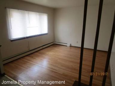 Main picture of 2621 W Michigan St