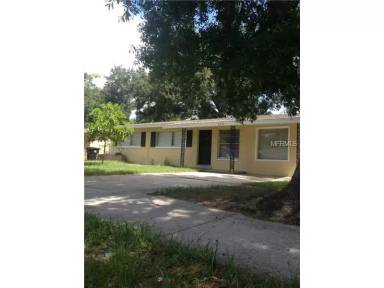 Main picture of 4555 Malibu St