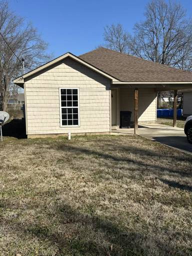 Main picture of 1710 Henry St