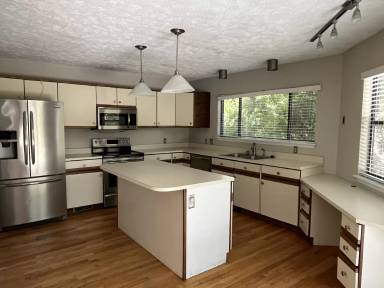 Main picture of 5480 Eastwind Rd