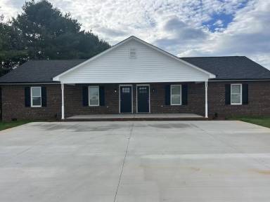 Main picture of 3299 Paul Elmore Rd