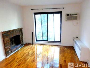 Main picture of 403 E 87th St