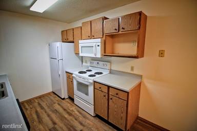 Main picture of 6500 W 43rd St