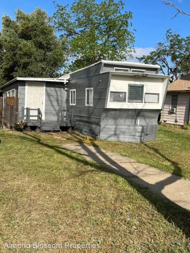Main picture of 407 4th St