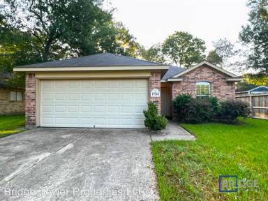 Main picture of 17514 Mallett St