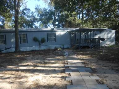 Main picture of 24896 Lakewood Dr