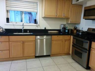 Main picture of 1731 Dwight Way