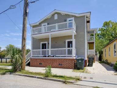 Main picture of 116 America St