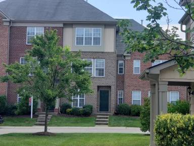 Main picture of 9813 Cicero Dr