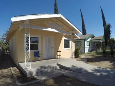 Main picture of 3109 E Lyell Ave