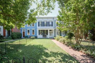 Main picture of 505 E Capitol St SE