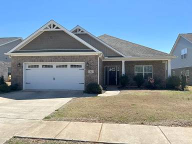 Main picture of 6 Tubman Dr