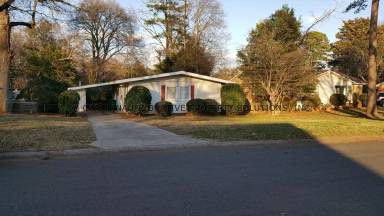 Main picture of 1022 Tracy Dr