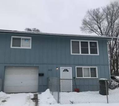 Main picture of 1568 Sloan St