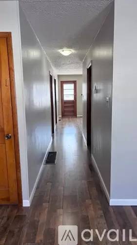 Main picture of 434 Thurwell St